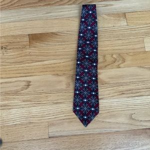 Portico tie